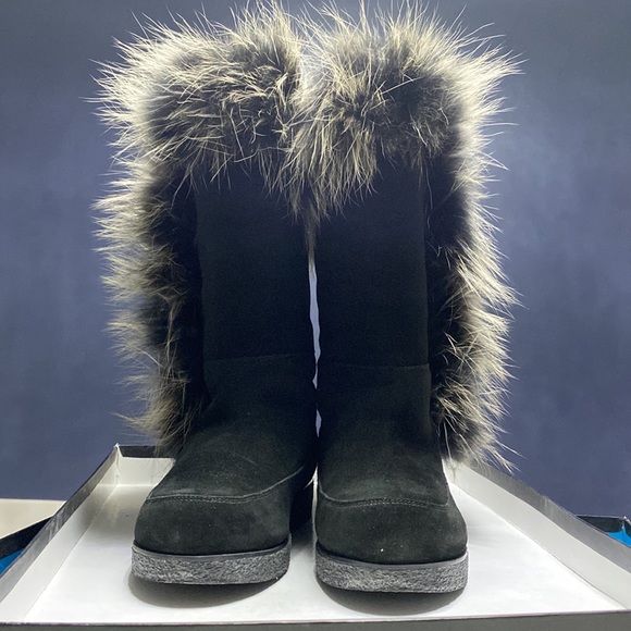 Real Fur Calf Winter Boots/Size 8 - Picture 5 of 14
